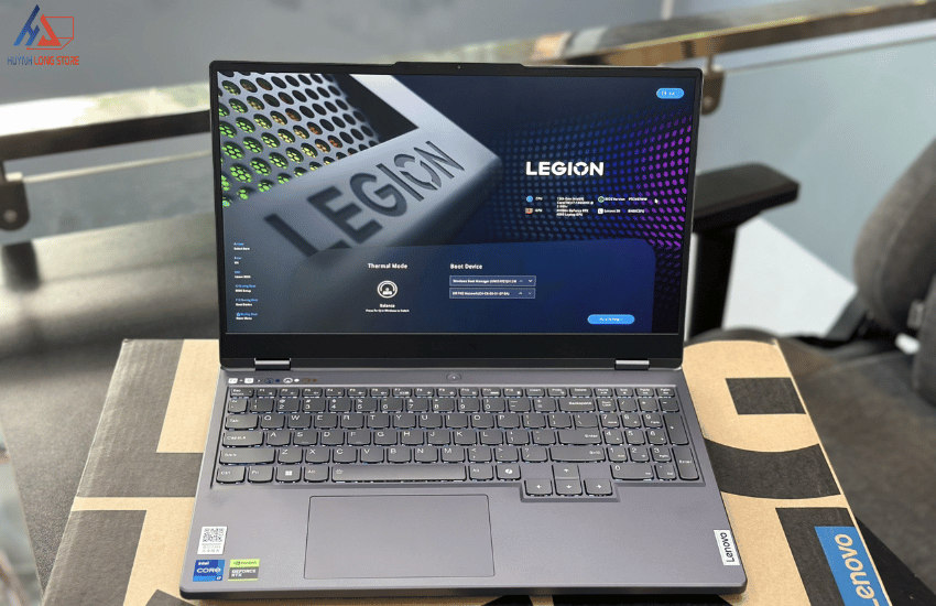 Lenovo Legion Y7000 2024