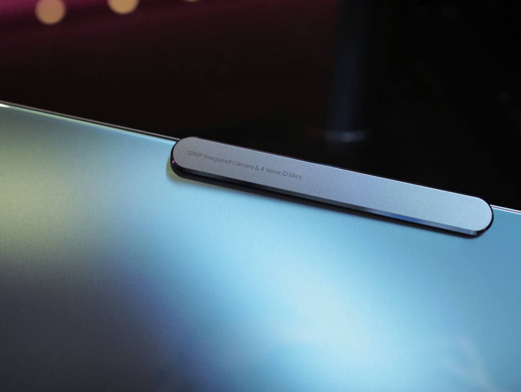 Chiêm Ngưỡng Lenovo Yoga Slim 9i: Laptop Đầu Tiên Trên Thế Giới Sở Hữu Camera Ẩn Dưới Màn Hình Đột Phá 4 Screenshot 2026 07 06 at 12.20.33