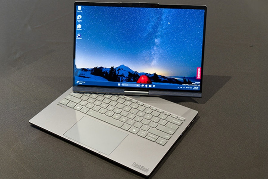 Đánh Giá Chi Tiết Dàn Laptop Độc Lạ Của Lenovo Tại CES 2026: Xóa Nhòa Mọi Giới Hạn 4 ThinkBook Plus Gen 7 Auto Twist